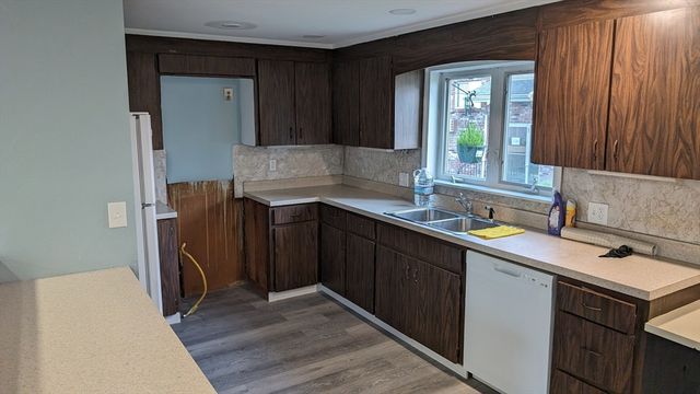 716 Main St 1R, Weymouth, MA 02190