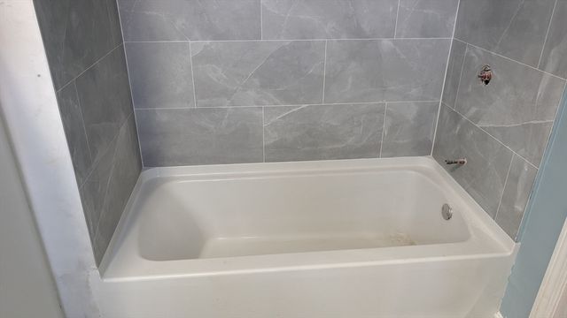 716 Main St 1R, Weymouth, MA 02190