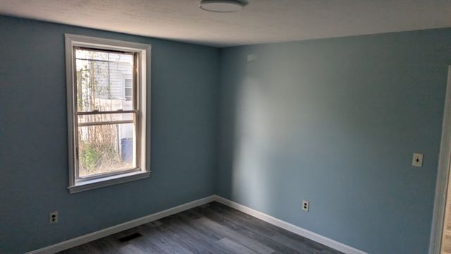 716 Main St 1R, Weymouth, MA 02190