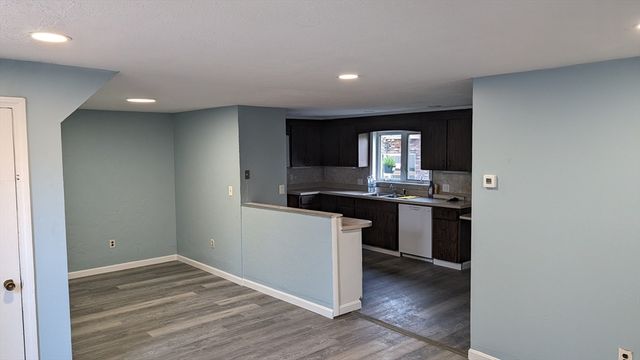 716 Main St 1R, Weymouth, MA 02190