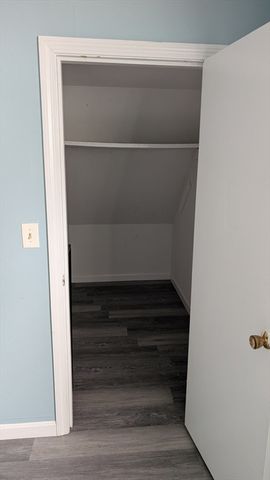 716 Main St 1R, Weymouth, MA 02190