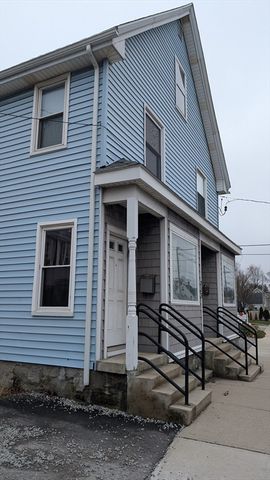 716 Main St 1R, Weymouth, MA 02190