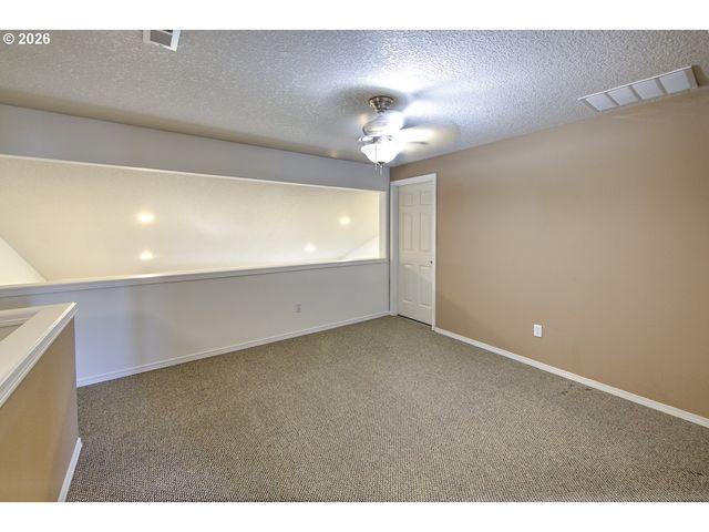 8025 Ne 38TH Ave, Vancouver, WA 98665