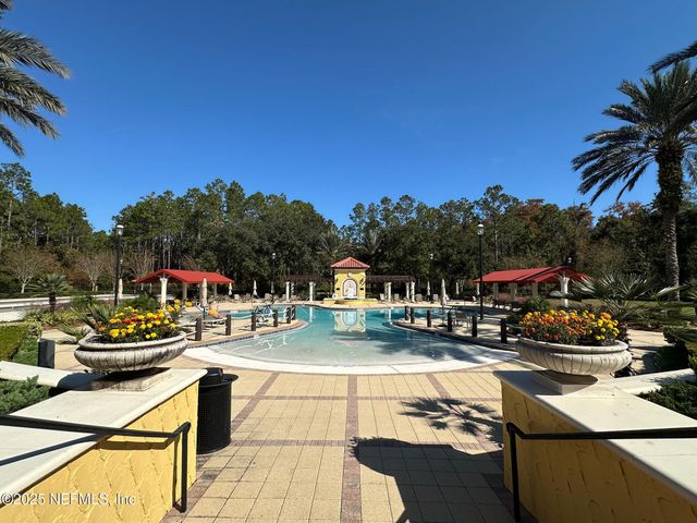 11873 SURFBIRD Circle 9H, Jacksonville, FL 32256