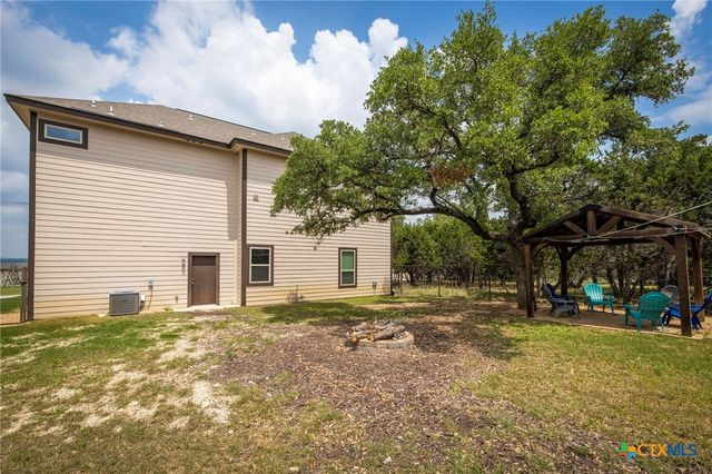 618 Wagon Wheel Drive, Canyon Lake, TX 78133