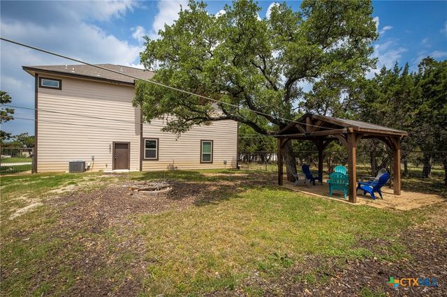 618 Wagon Wheel Drive, Canyon Lake, TX 78133