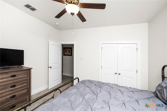 618 Wagon Wheel Drive, Canyon Lake, TX 78133