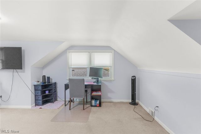 255 Grandview Avenue, Hubbard, OH 44425
