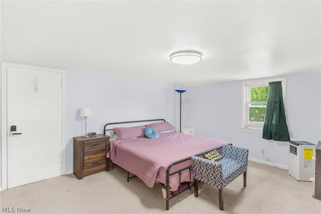 255 Grandview Avenue, Hubbard, OH 44425