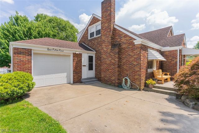 255 Grandview Avenue, Hubbard, OH 44425