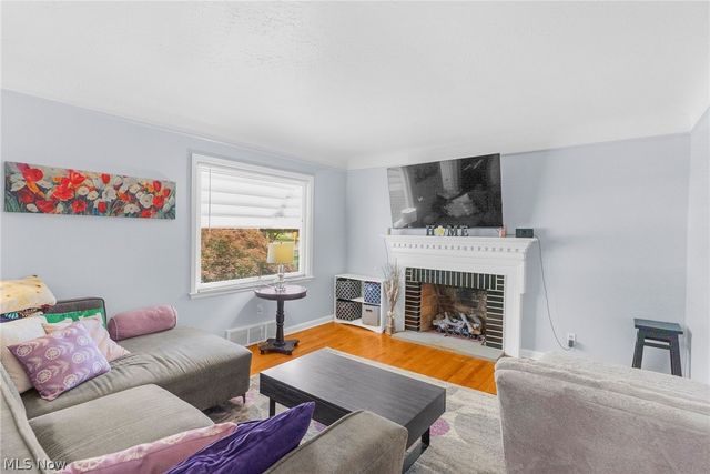 255 Grandview Avenue, Hubbard, OH 44425