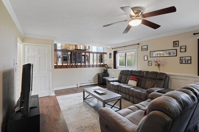 312 N 7th STREET, Waterford, WI 53185
