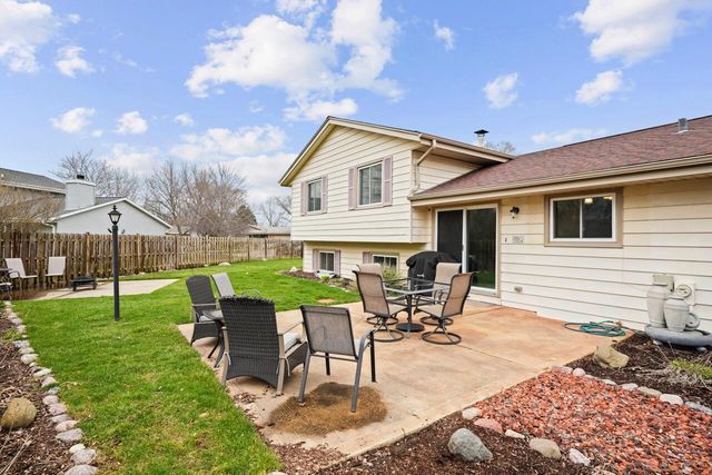 312 N 7th STREET, Waterford, WI 53185