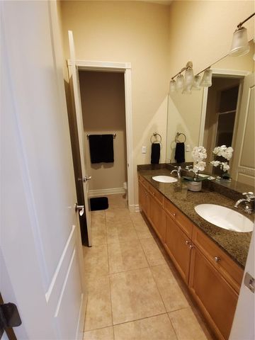 4907 BAYSHORE BOULEVARD 102, Tampa, FL 33629