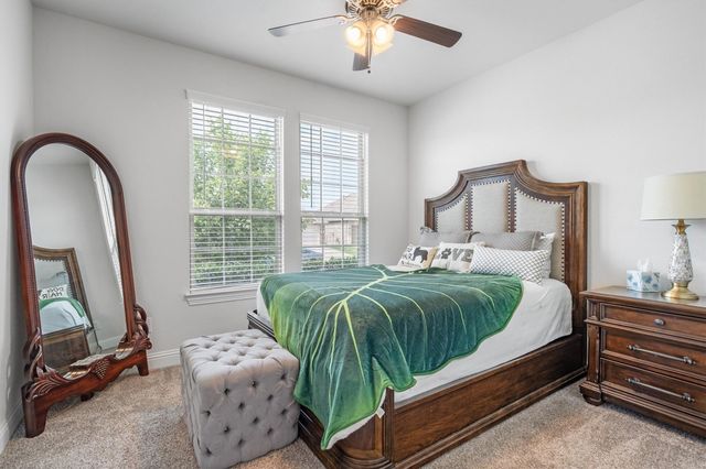 11204 Glover Lane, Aubrey, TX 76227
