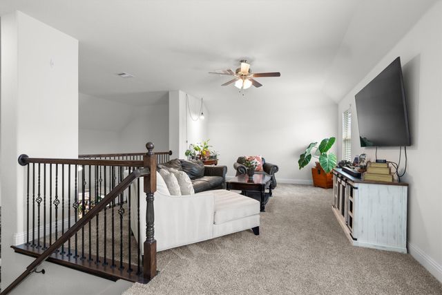 11204 Glover Lane, Aubrey, TX 76227