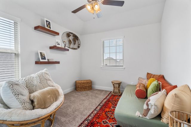 11204 Glover Lane, Aubrey, TX 76227