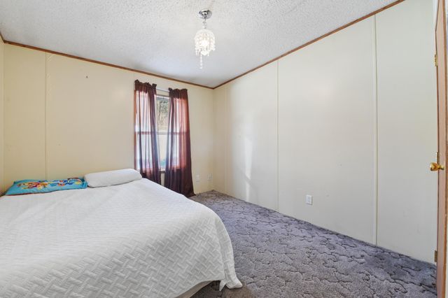 14 Rita Lane, Chaska, MN 55318