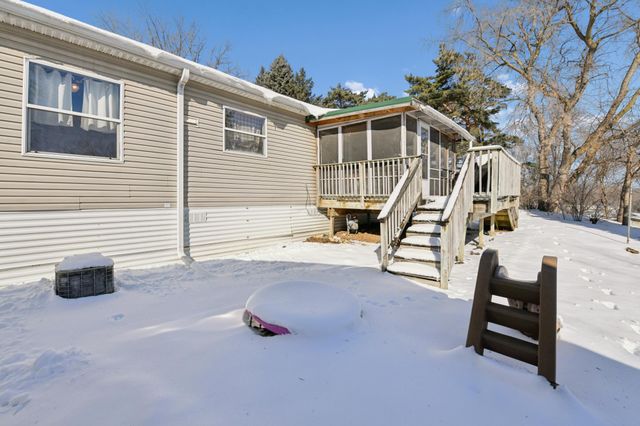 14 Rita Lane, Chaska, MN 55318