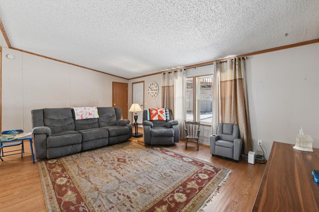 14 Rita Lane, Chaska, MN 55318