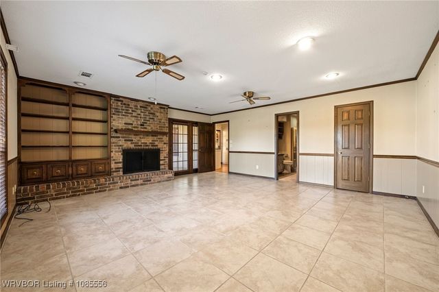 1303 S Hwy 96, Lavaca, AR 72941