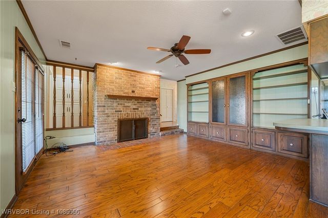 1303 S Hwy 96, Lavaca, AR 72941