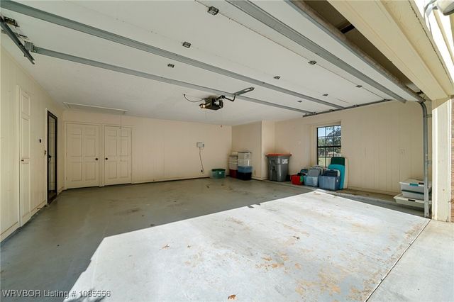 1303 S Hwy 96, Lavaca, AR 72941