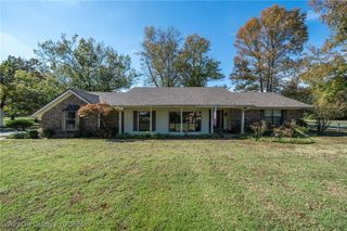 1303 S Hwy 96, Lavaca, AR 72941