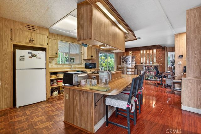 24921 Muirlands Boulevard 32, Lake Forest, CA 92630