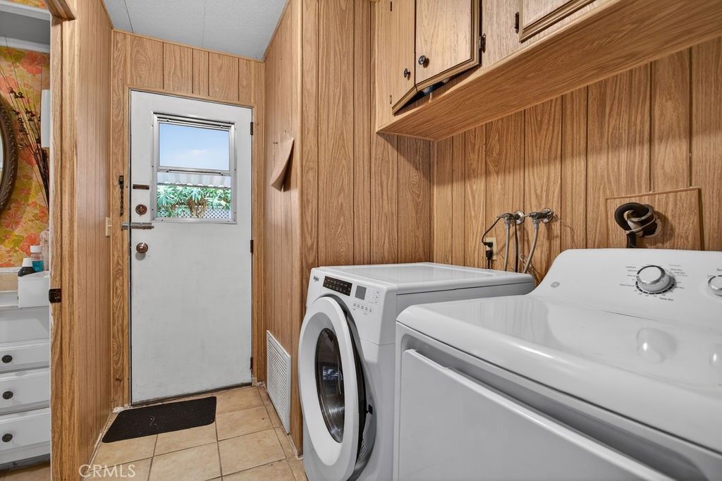 Image 19 of property listing at 24921 Muirlands Boulevard 32, Lake Forest, CA 92630