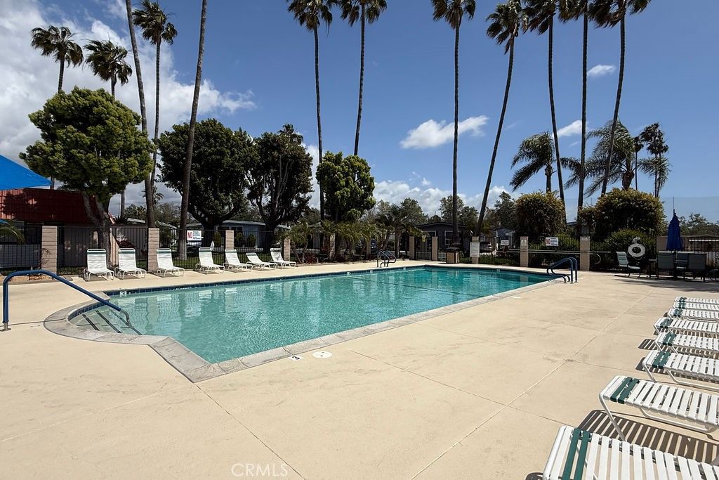 Image 23 of property listing at 24921 Muirlands Boulevard 32, Lake Forest, CA 92630