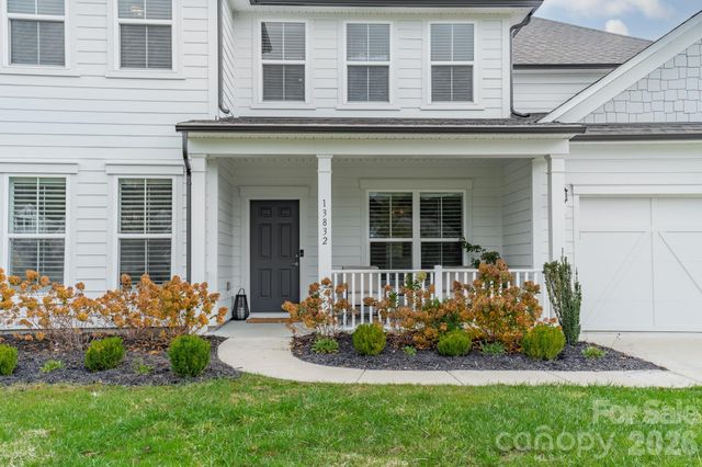 13832 Water Terrace Drive, Huntersville, NC 28078