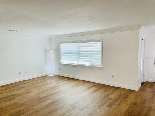 3014 SOUTHERN PARKWAY W, Bradenton, FL 34205