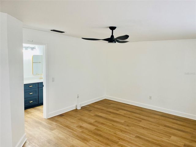 3014 SOUTHERN PARKWAY W, Bradenton, FL 34205