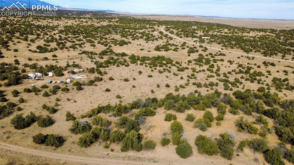 617 Pico del Questa NA, Walsenburg, CO 81089 — exterior
