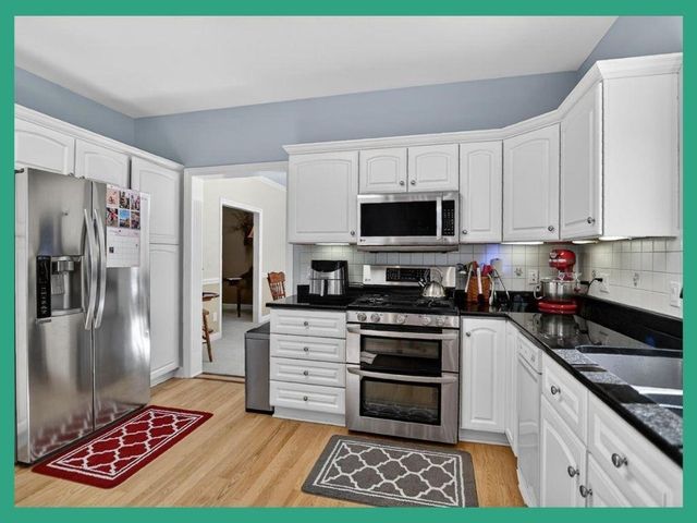 3545 Orvold Park Drive, Mcfarland, WI 53558