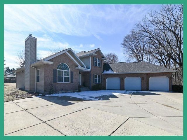 3545 Orvold Park Drive, Mcfarland, WI 53558