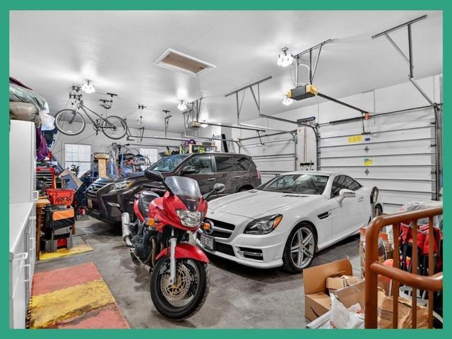 3545 Orvold Park Drive, Mcfarland, WI 53558