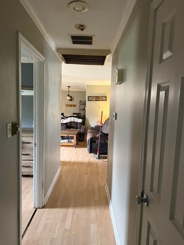 2331 S Missouri Avenue, Springfield, MO 65807