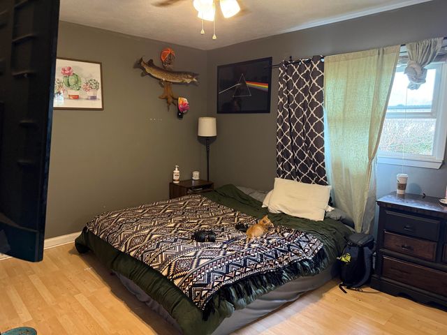 2331 S Missouri Avenue, Springfield, MO 65807