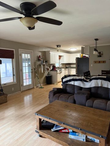 2331 S Missouri Avenue, Springfield, MO 65807