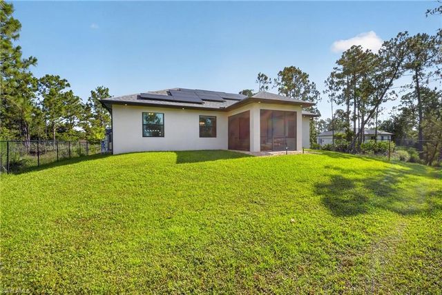 4432 45th AVE NE, Naples, FL 34120