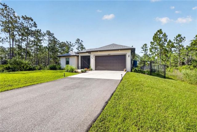 4432 45th AVE NE, Naples, FL 34120