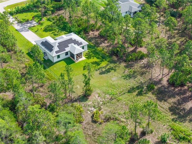 4432 45th AVE NE, Naples, FL 34120