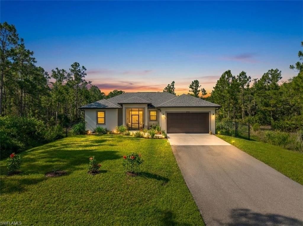 4432 45th AVE NE, Naples, FL 34120