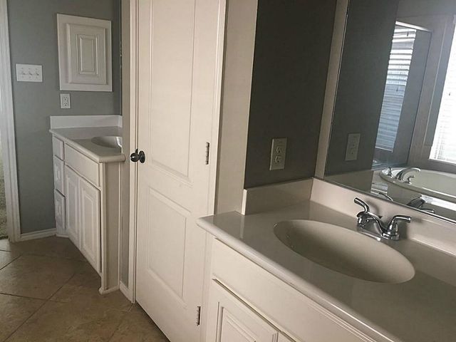 27802 Amy Willow Lane, Spring, TX 77386
