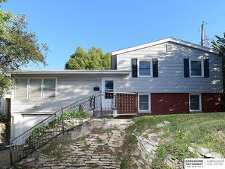 6912 Seward Street, Omaha, NE 68104