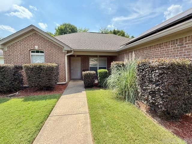 6 Cobblestone Creek Court, Little Rock, AR 72210