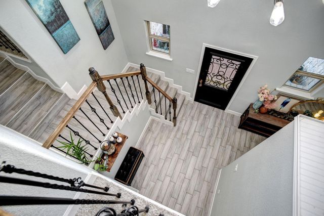 160 Nuuanu LN, Bastrop, TX 78602