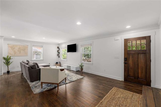 1134 Knott SE Street, Atlanta, GA 30316